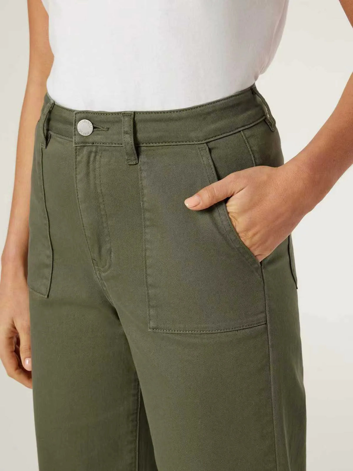 Kelsey Utility Relaxed Capri WFJ-15478-01/-02